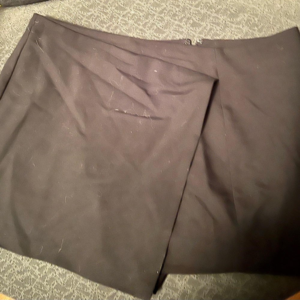 Express black skort.  Size 6.